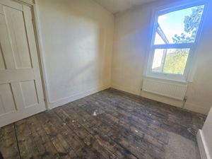 Photo 16- click for photo gallery